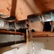 burst pipe emergency plumber toronto